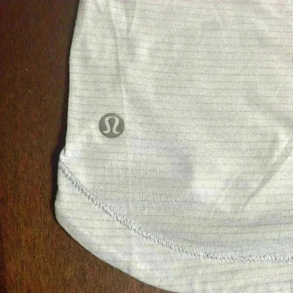 Lululemon womens top